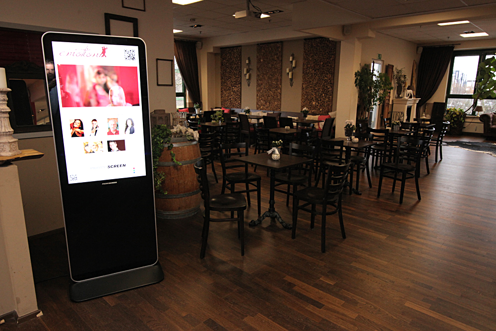 Promoscreen im Tanzhaus Emotion