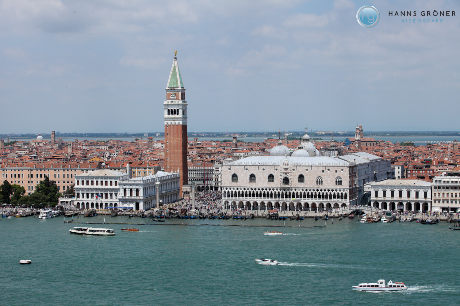 Venedig - Dogenpalast und Glockenturm San Marco