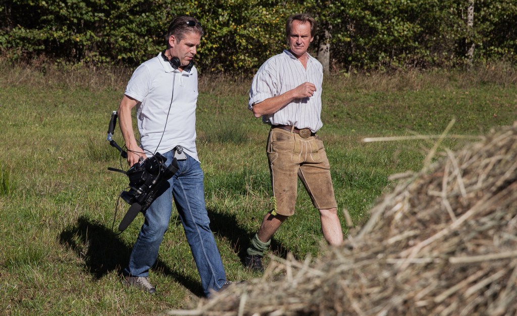 Hanns mit Markus Wasmeier bei Dreharbeiten im Wasmeier Museumsdorf rund um den Handwerkstag 2014