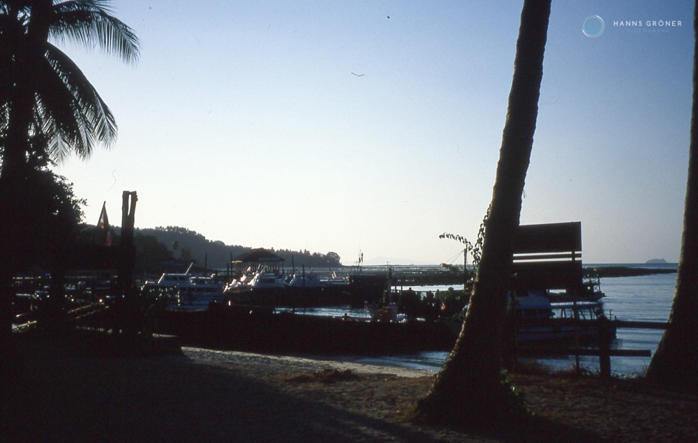 Bootsanleger in Ao Nang (1997, Foto: Hanns Gröner)