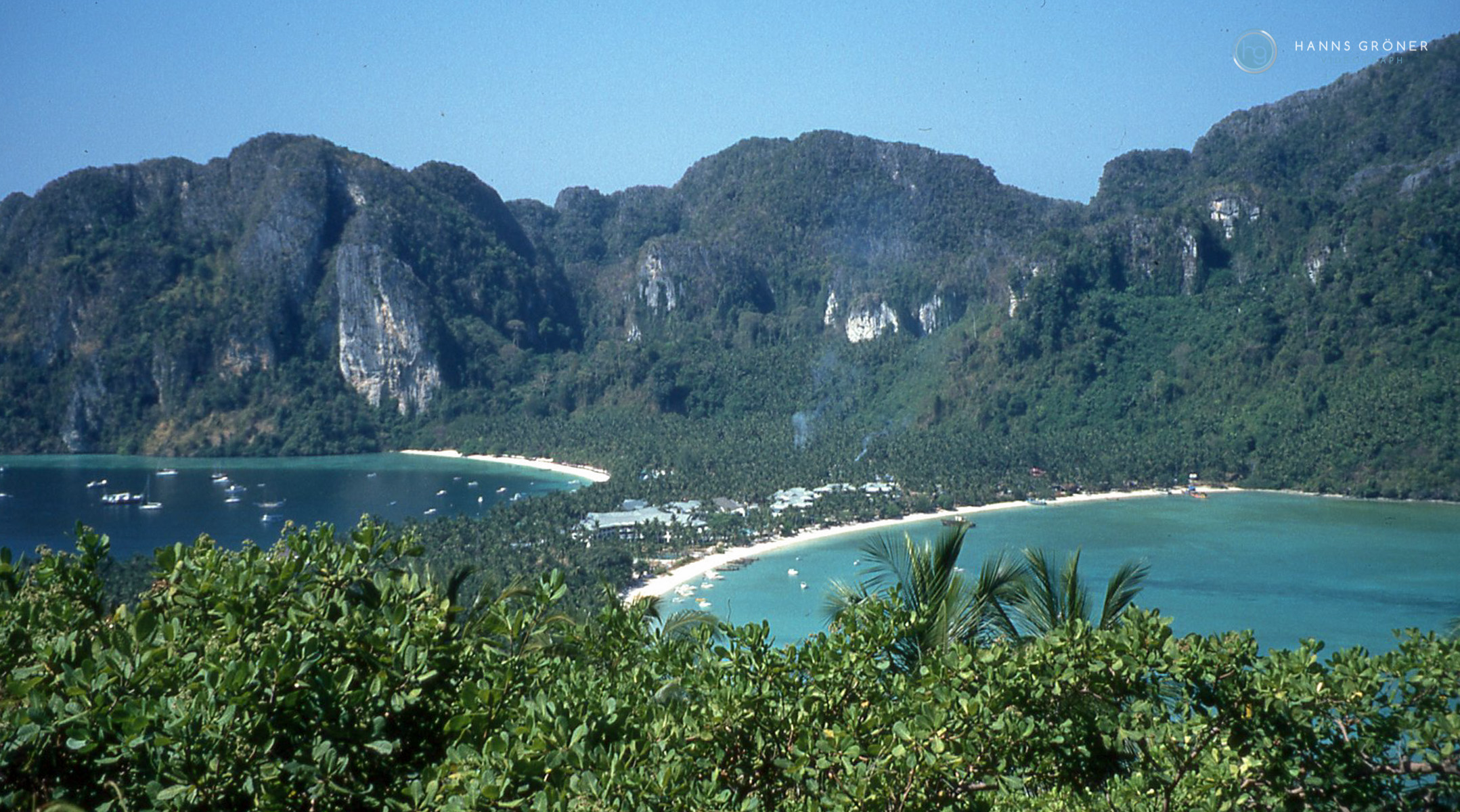Ausblick Ko Phi Phi Don - auf dem Weg zum View Point (1997, Foto: Hanns Gröner)