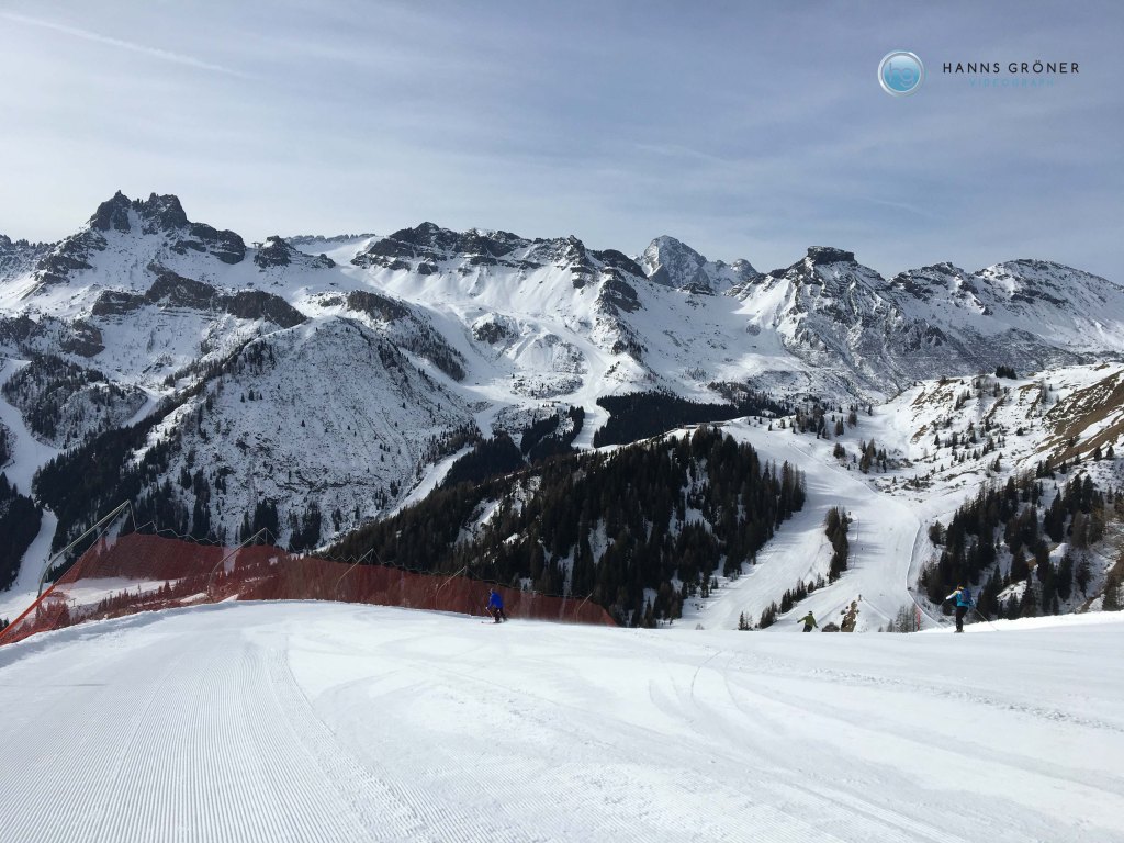 Blick vom Boé Richtung Arabba, Porta Vescovo und Marmolata