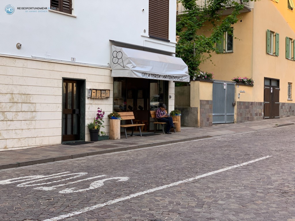 Caldonazzo 2019 - Eisdiele (Foto: Hanns Gröner)