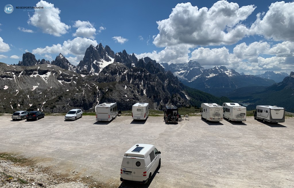 Parkplätze an der Auronzohütte 2020 (Foto: Hanns Gröner)