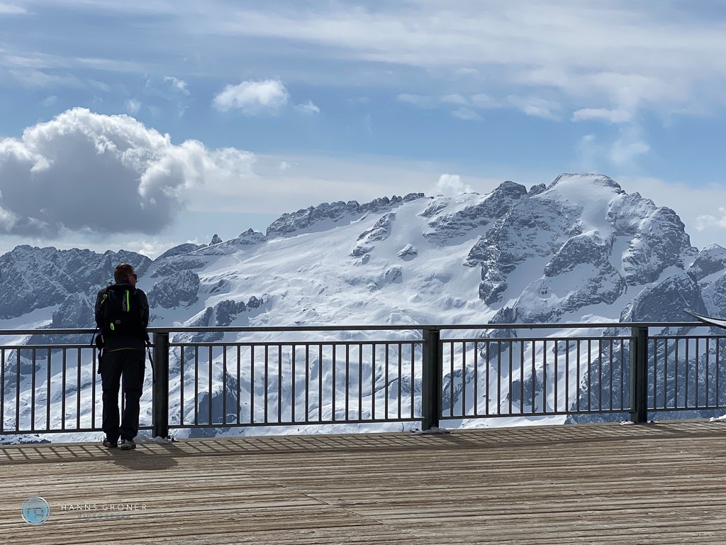 Skifahren in den Dolomiten im April 2022 - Pordoi (Foto: Hanns Gröner)