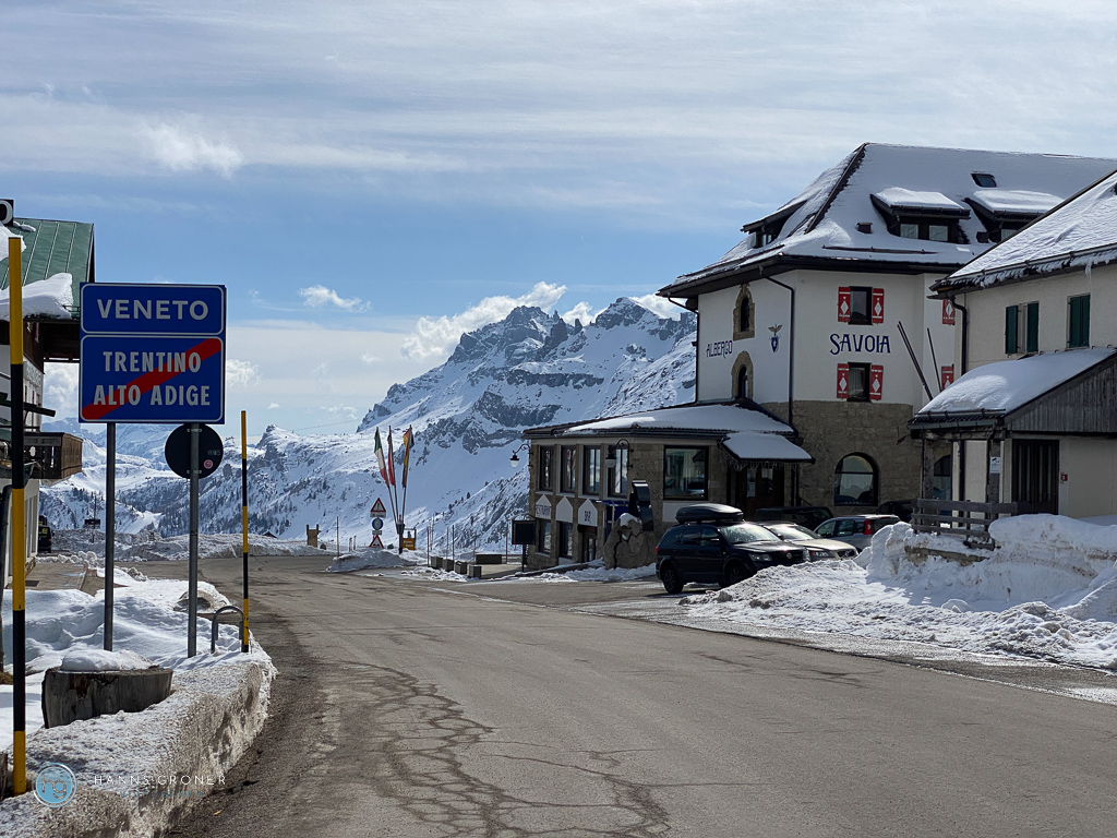 Skifahren in den Dolomiten im April 2022 - Pordoi (Foto: Hanns Gröner)