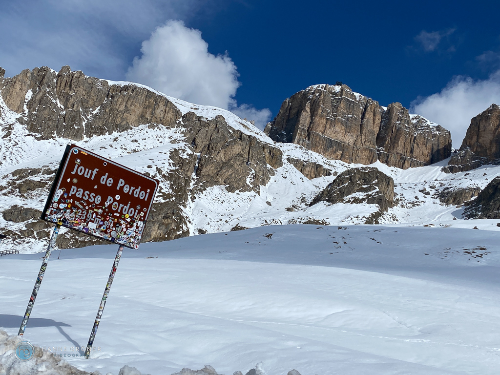Skifahren in den Dolomiten im April 2022 - Pordoi (Foto: Hanns Gröner)