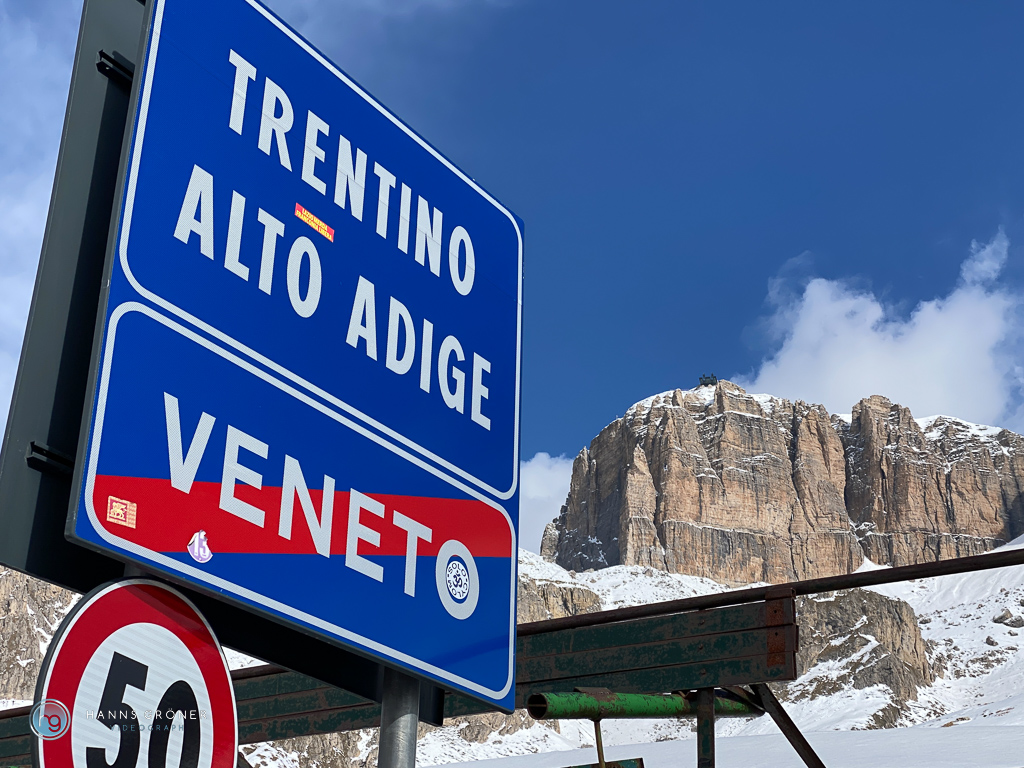 Skifahren in den Dolomiten im April 2022 - Pordoi (Foto: Hanns Gröner)