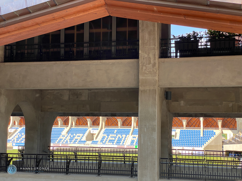 Puskas Akademie und Pancho Arena in Felcsut 2021 (Foto: Hanns Gröner)