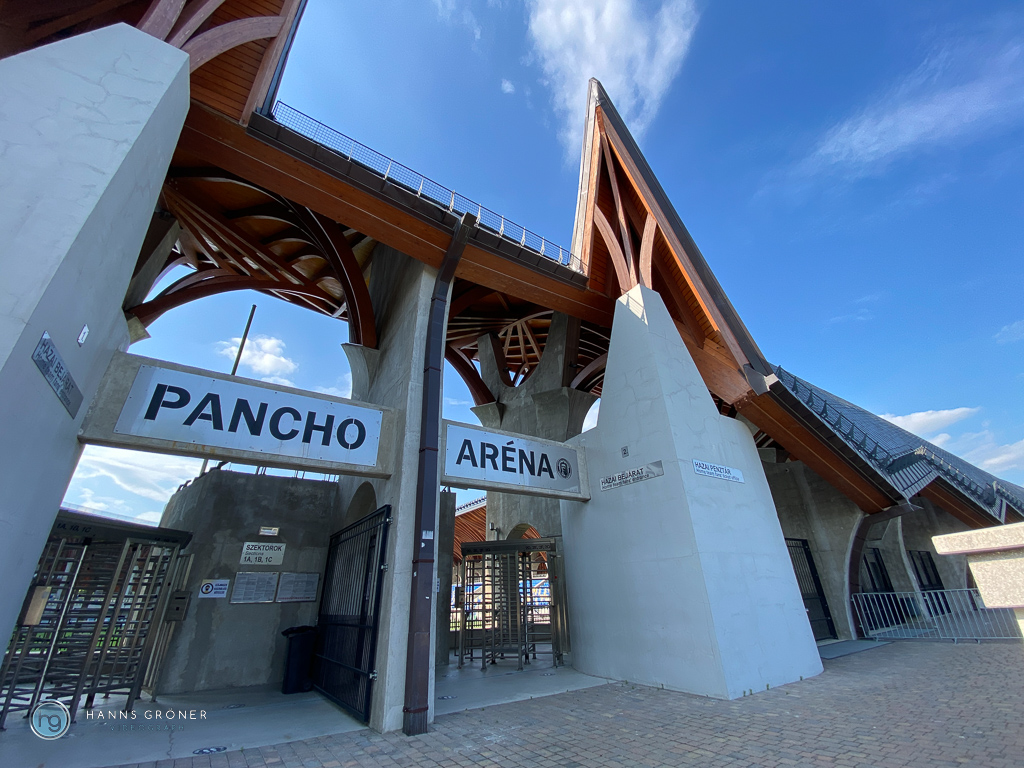 Puskas Akademie und Pancho Arena in Felcsut 2021 (Foto: Hanns Gröner)