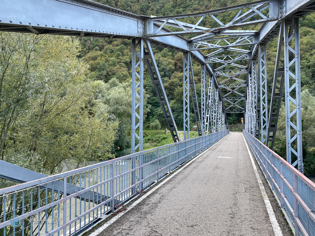 Radweg entlang der Etsch zwischen Leifers und Bozen 2022 (Foto: Hanns Gröner)