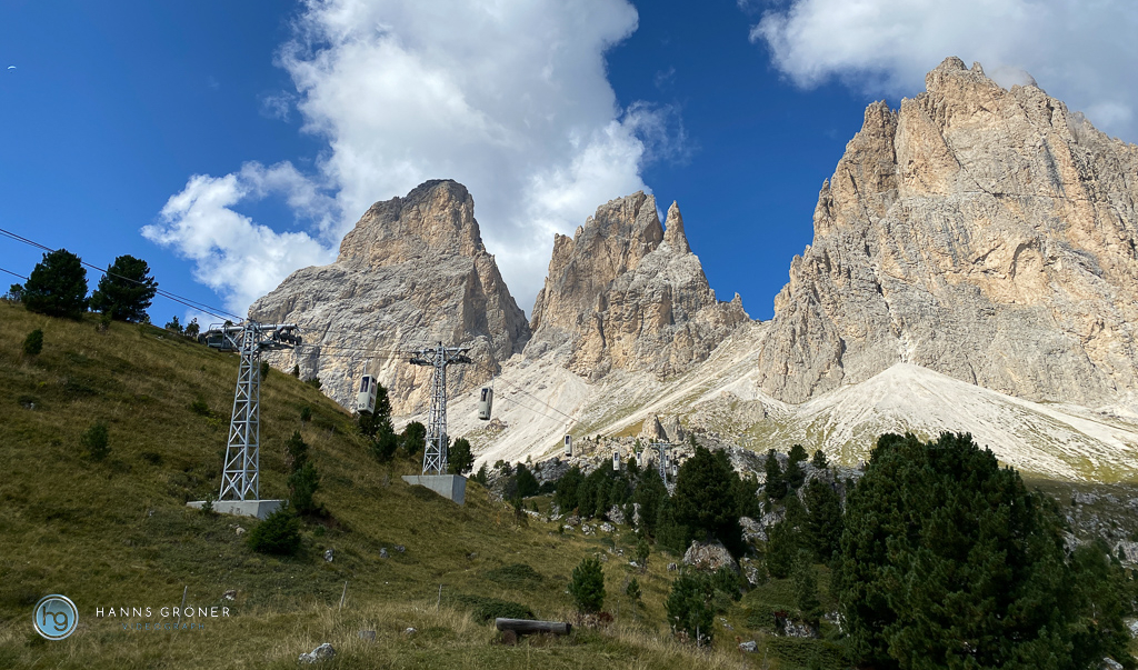 Die Korbseilbahn hinauf zur Langkofelscharte
