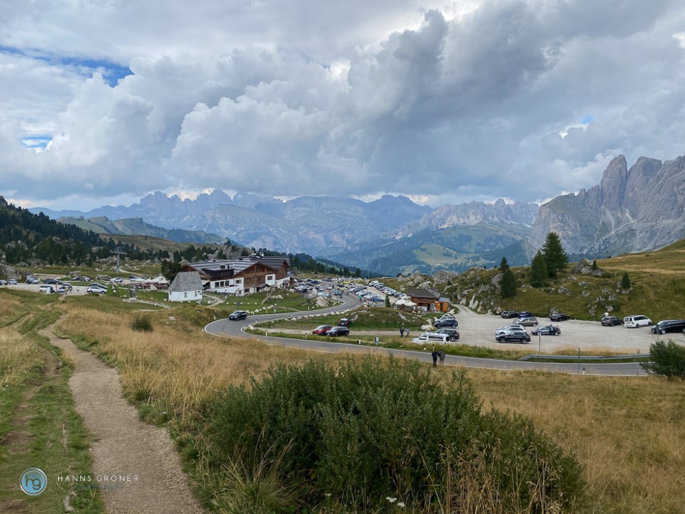 Talstation Langkofel und Hotel Sella (Foto: Hanns Gröner)