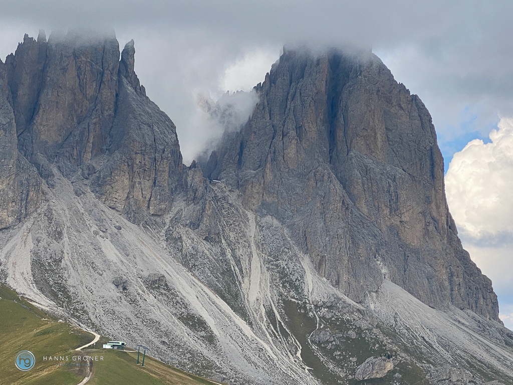 Bergstation Col Rodella und Langkofel (Foto: Hanns Gröner)