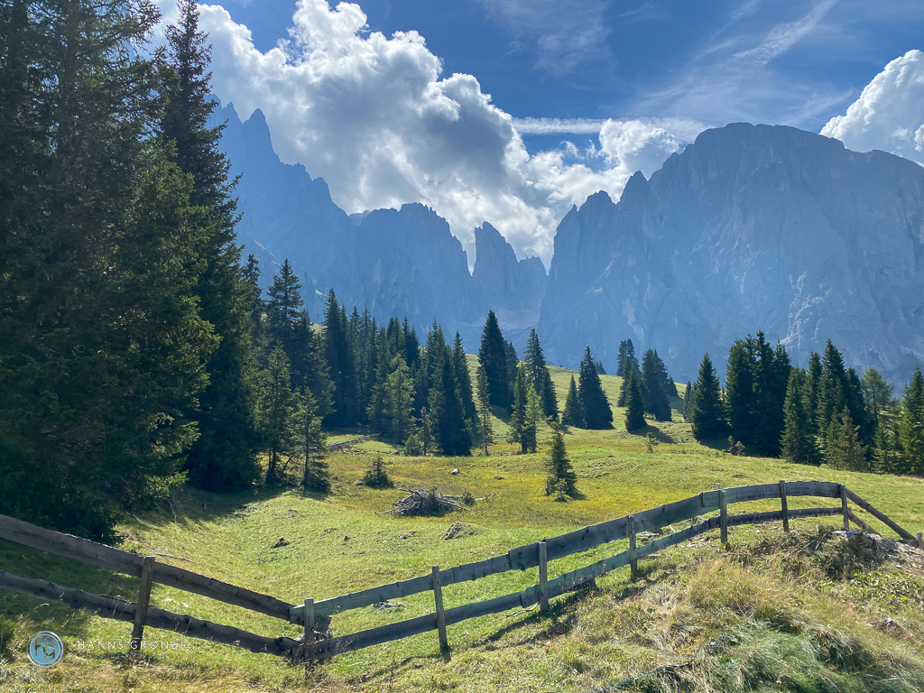 Dolomiten im September 2022 - von Plan de Gralba über Seiser Alm zum Val Duron (Foto: Hanns Gröner)