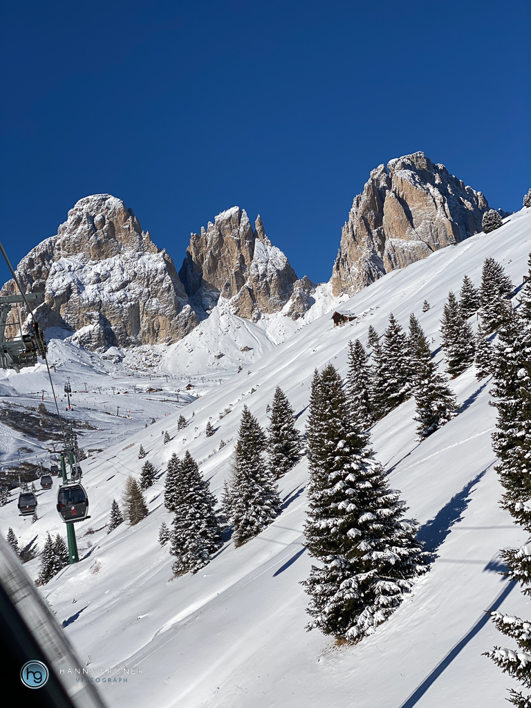 Blick auf den Langkofel von der Seilbahn Pradel Salei (Foto: Hanns Gröner)