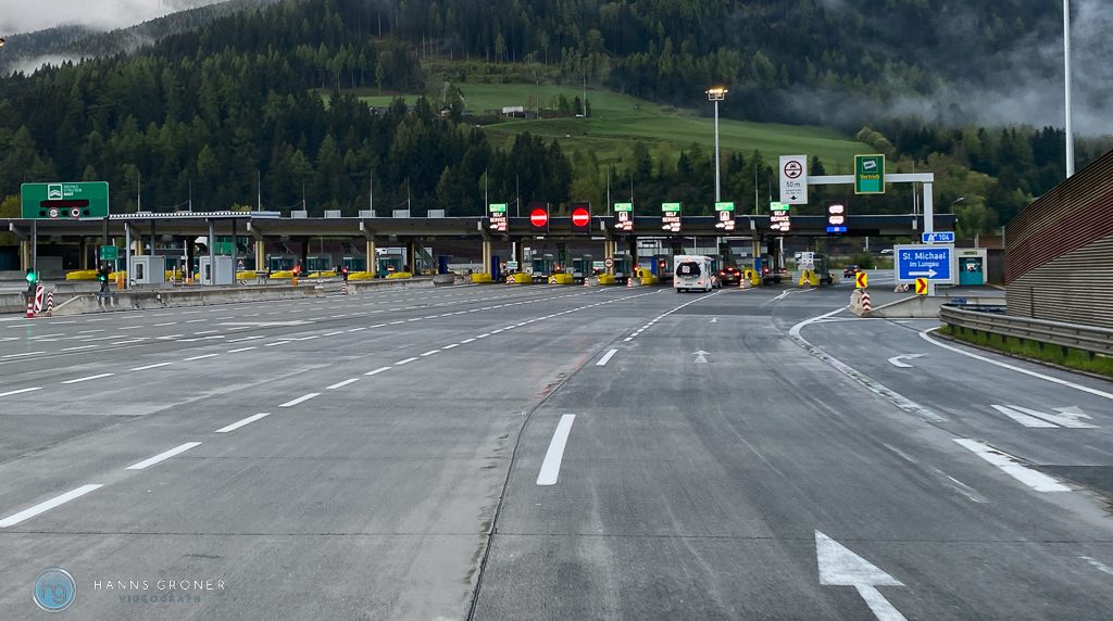 Tauernautobahn Mautstelle (Foto: Hanns Gröner)