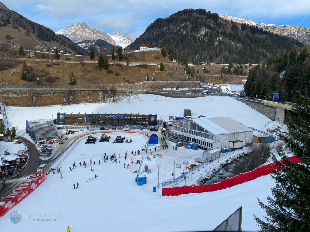 Talstation Saslong St. Christina im Winter 2023 (Foto: Hanns Gröner)