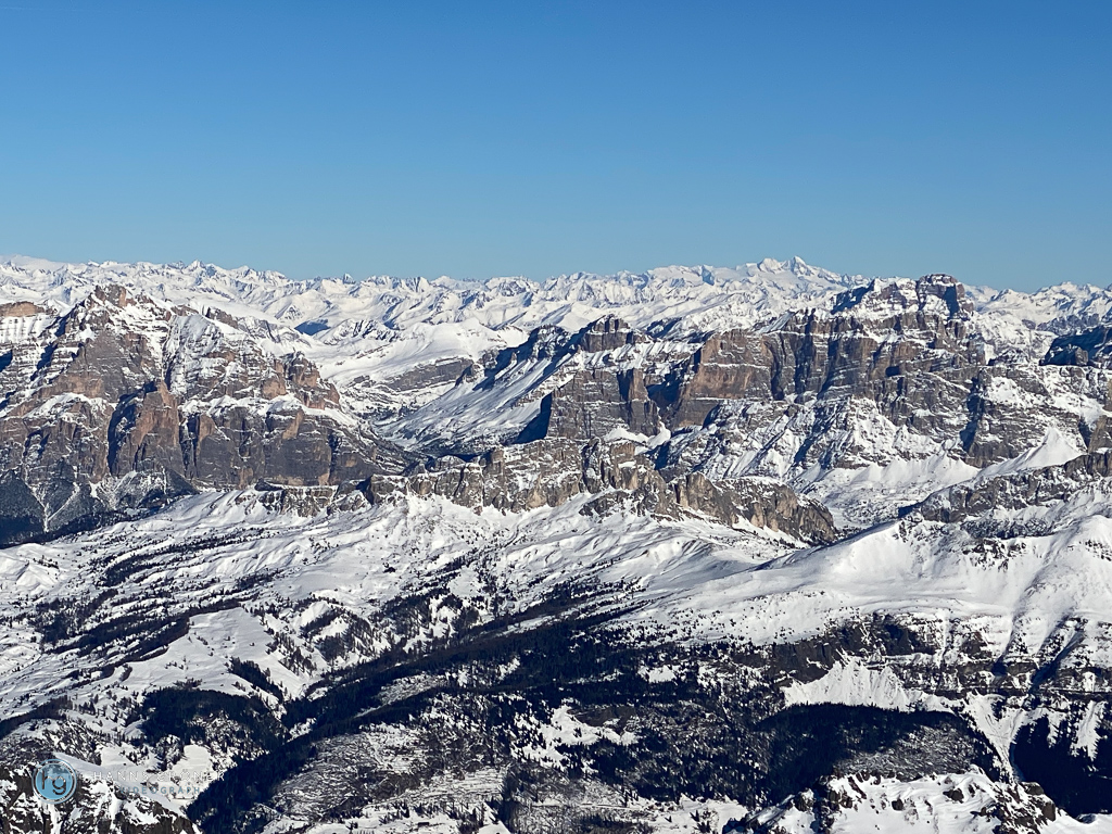 Skifahren Dolomiten - Marmolada im Januar 2024 (Foto: Hanns Gröner)