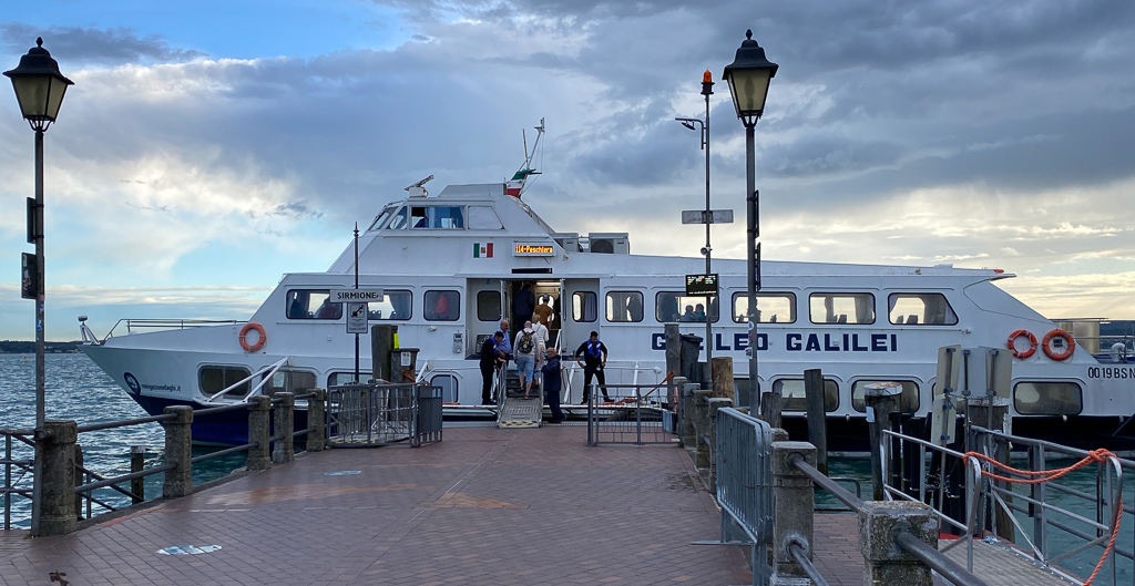 Gardasee im Mai 2024 - mit dem Aliscafo "Galileo Galilei" nach Saló (Foto: Hanns Gröner)