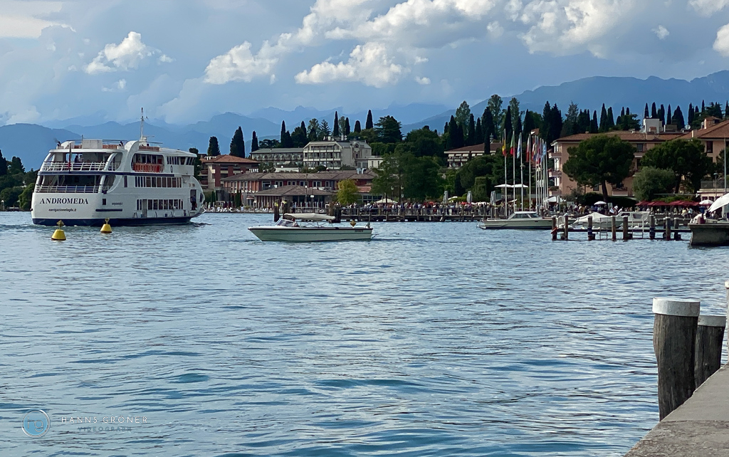 Gardasee 2024 - Hafen von Sirmione (Foto: Hanns Gröner)